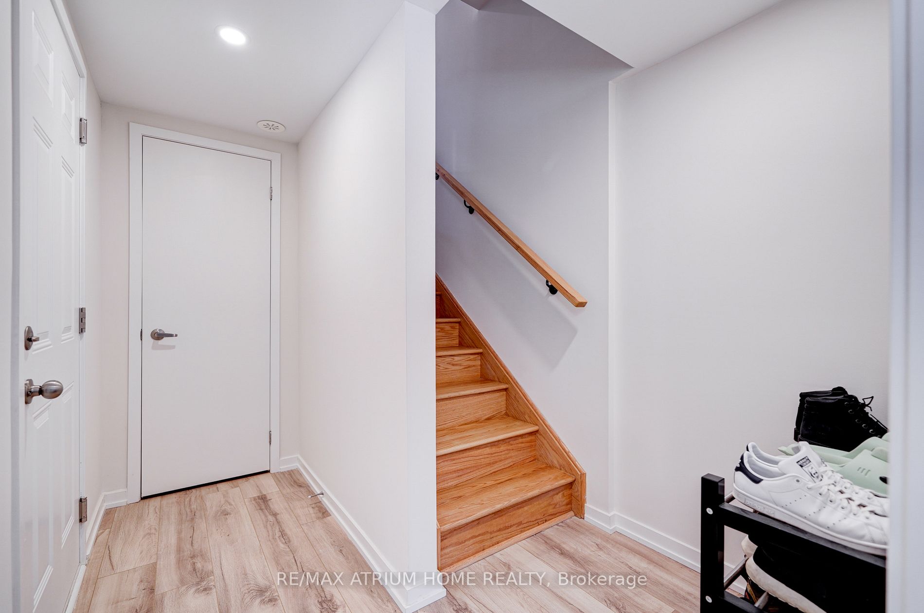33 Aberfoyle St