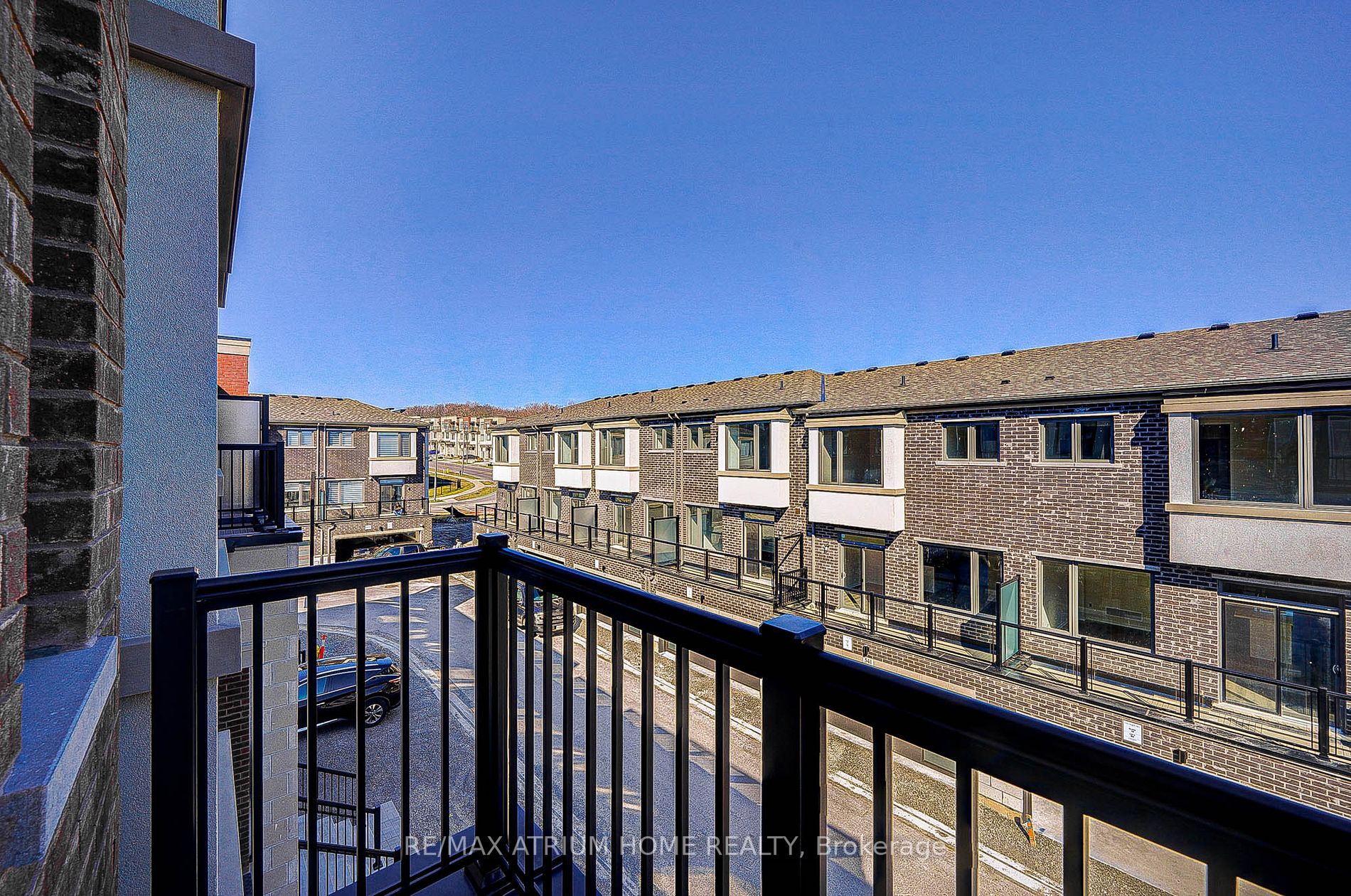 33 Aberfoyle St