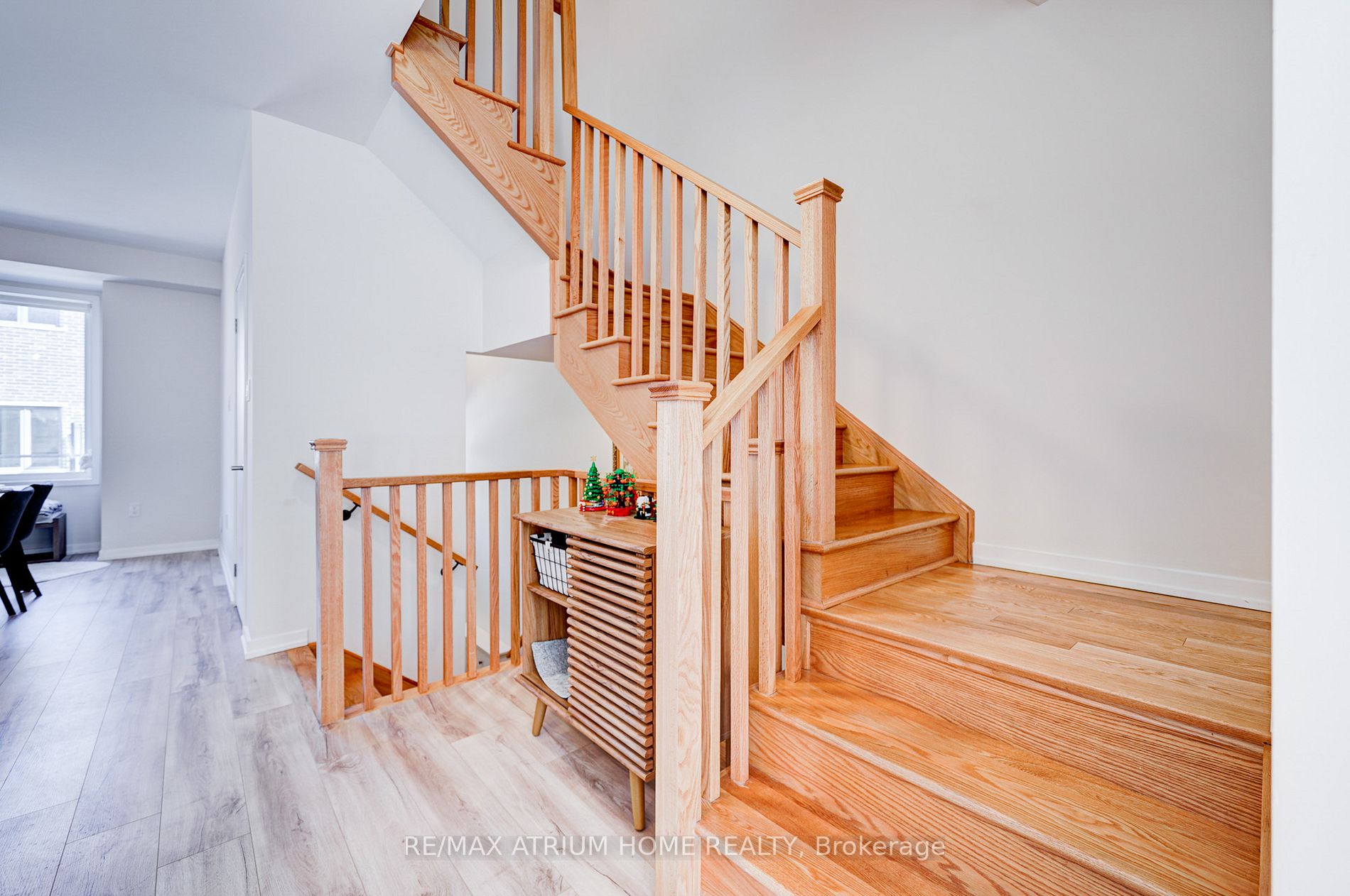 33 Aberfoyle St