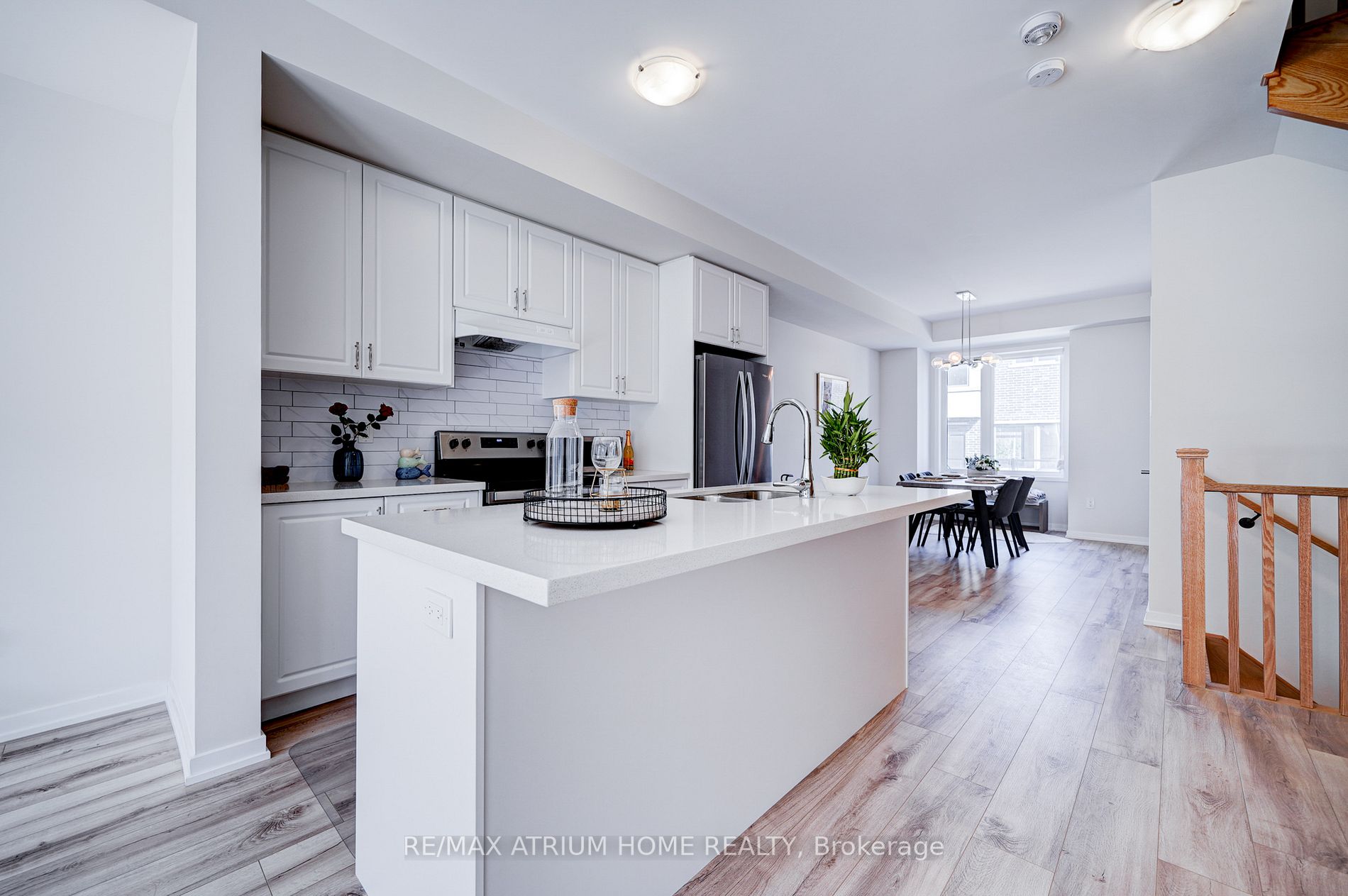 33 Aberfoyle St