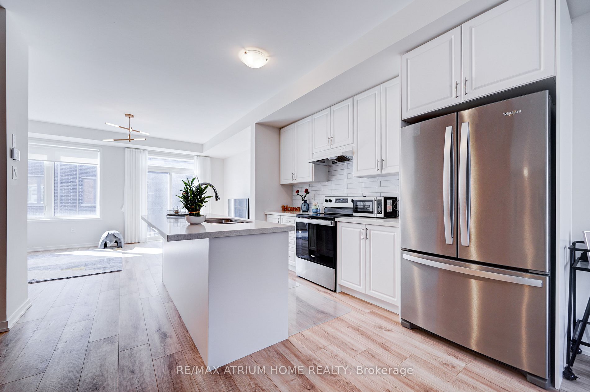 33 Aberfoyle St