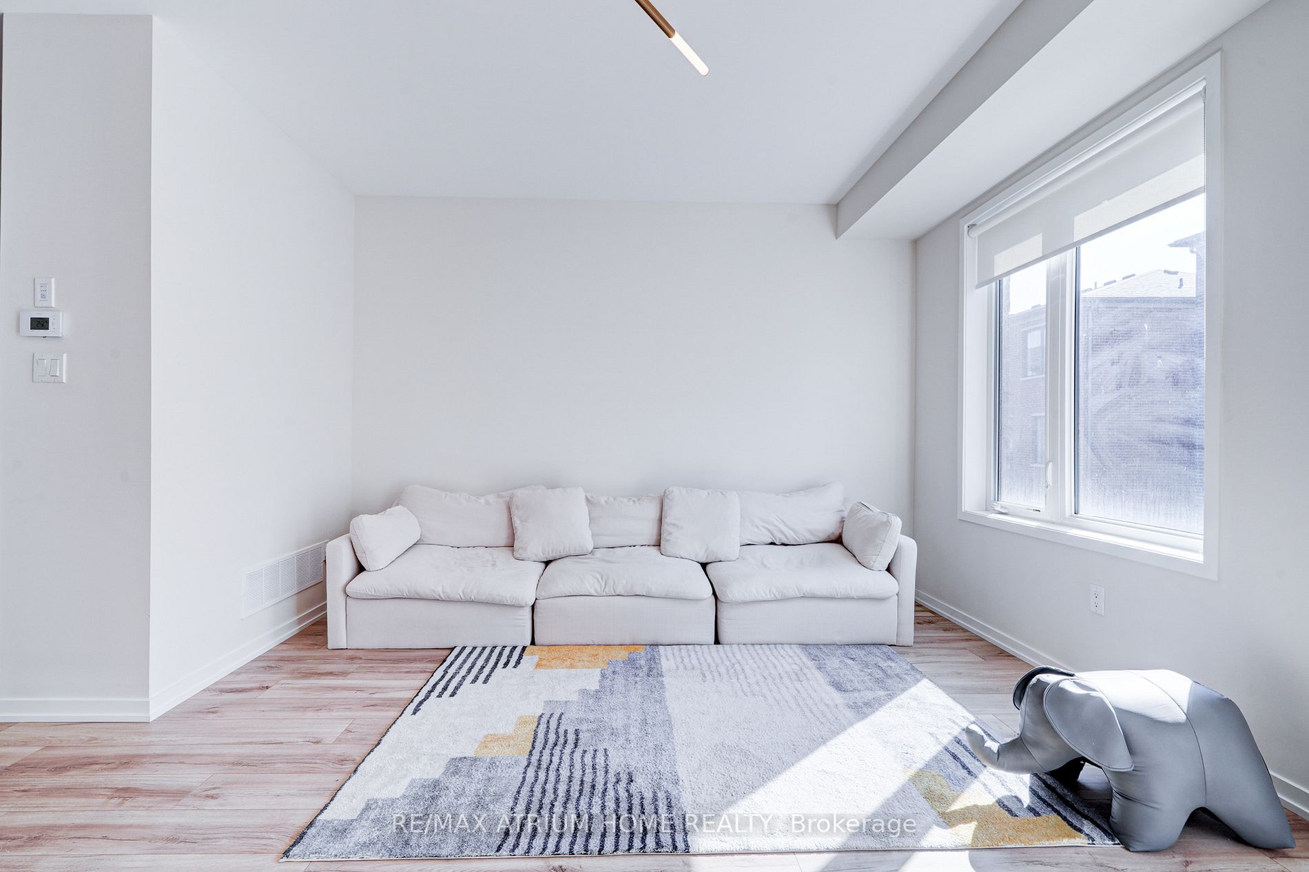 33 Aberfoyle St