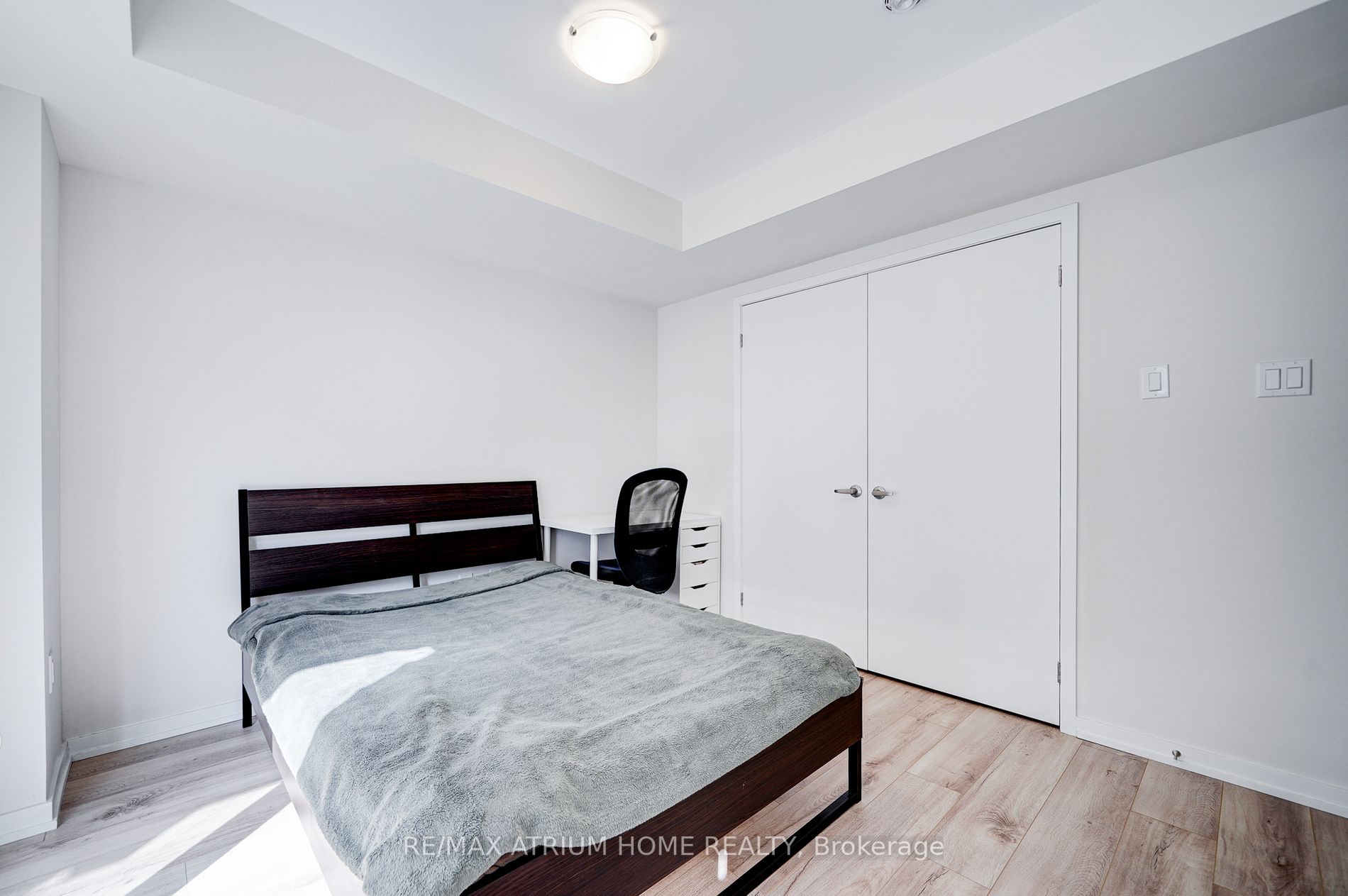 33 Aberfoyle St