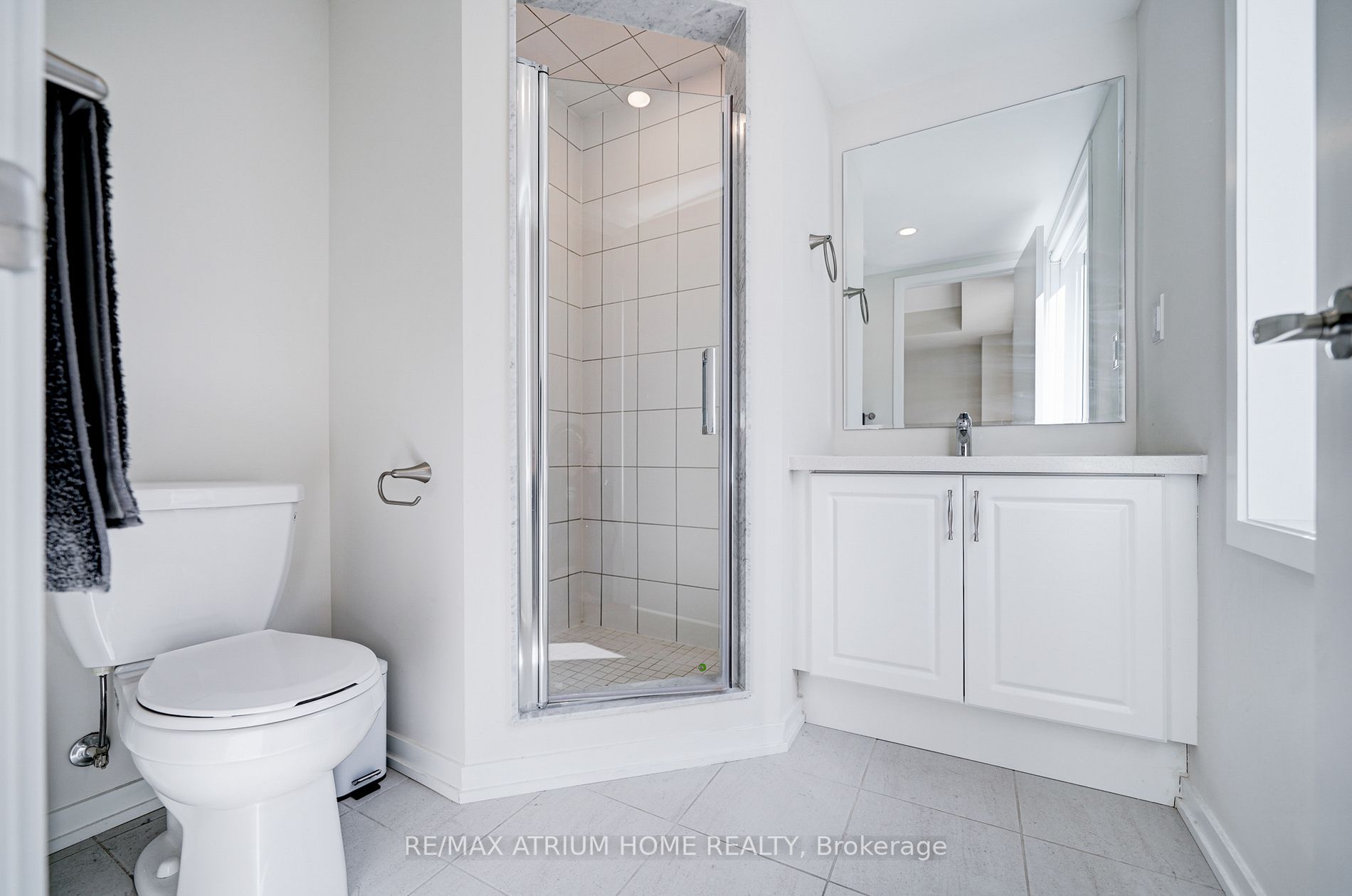 33 Aberfoyle St