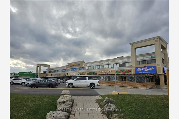 10720 Yonge St, Richmond Hill