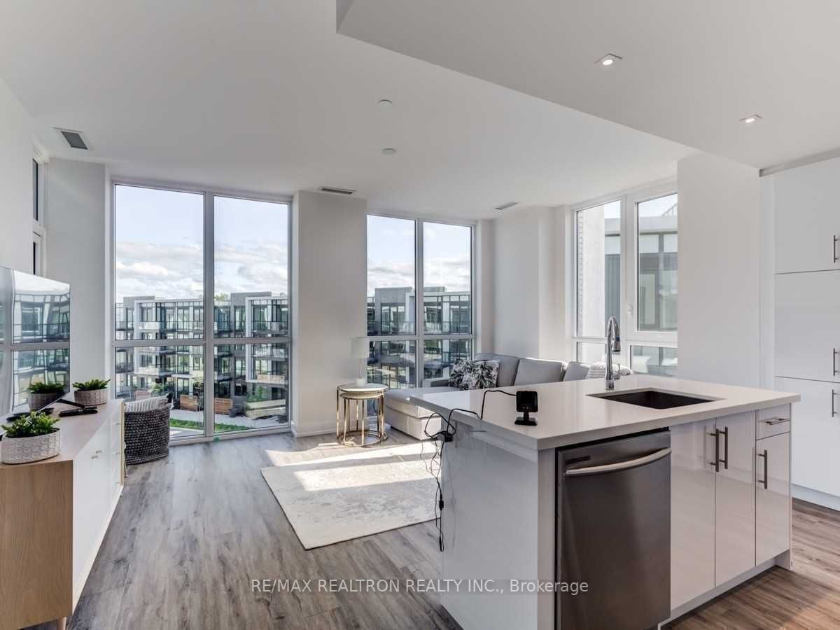 375 Sea Ray Ave, #404