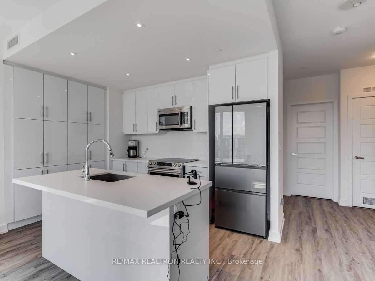 375 Sea Ray Ave, #404