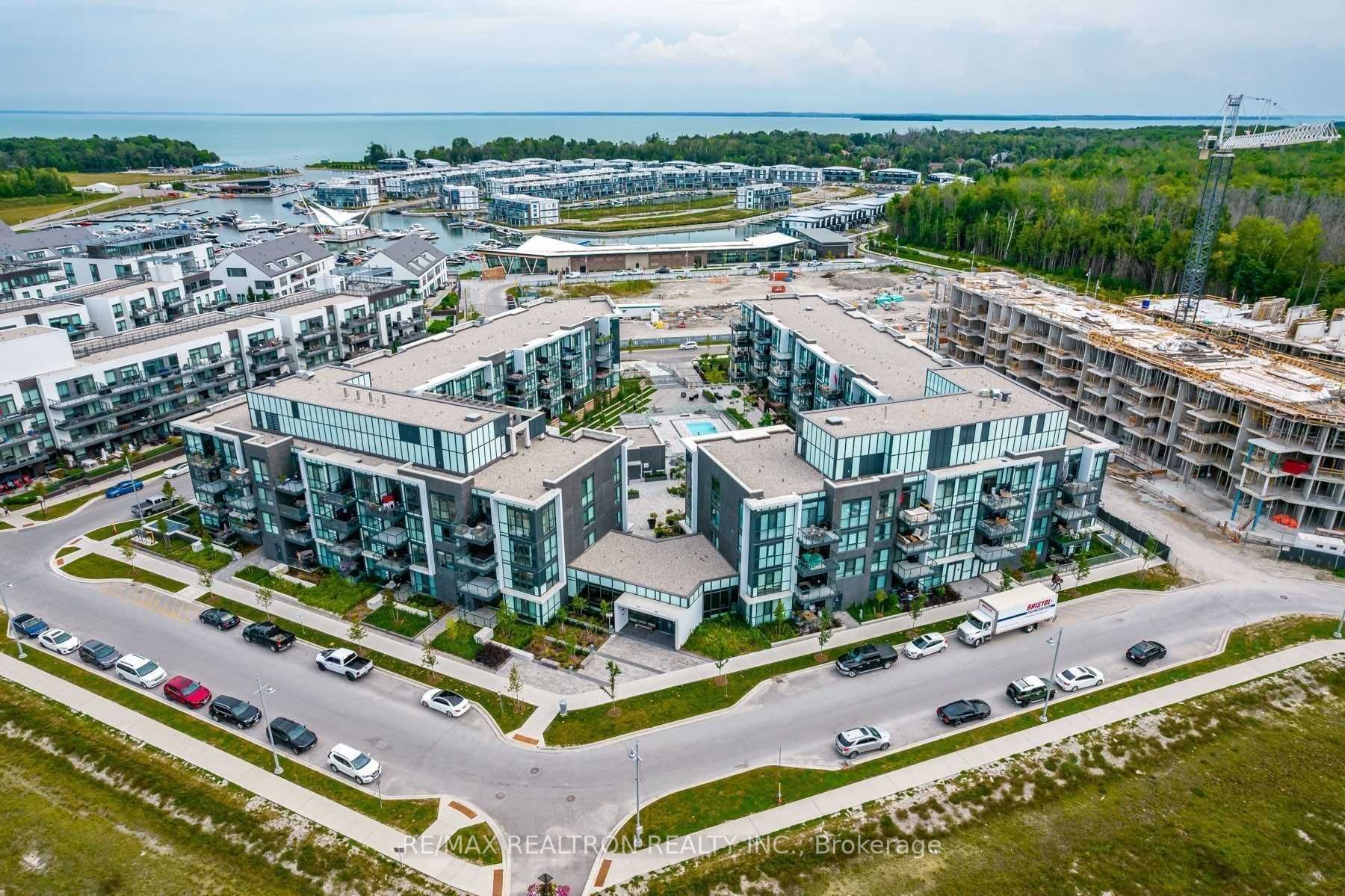 375 Sea Ray Ave, #404