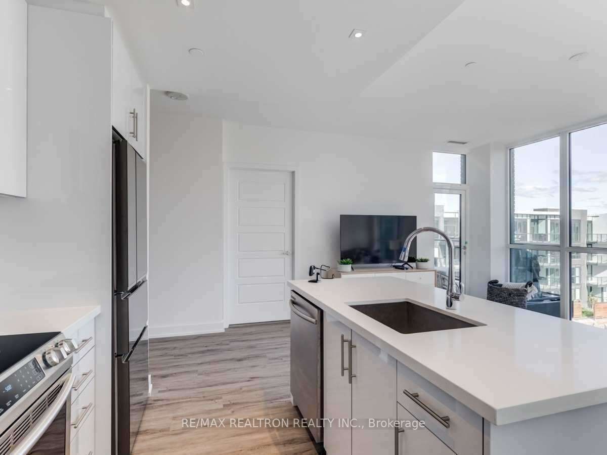 375 Sea Ray Ave, #404