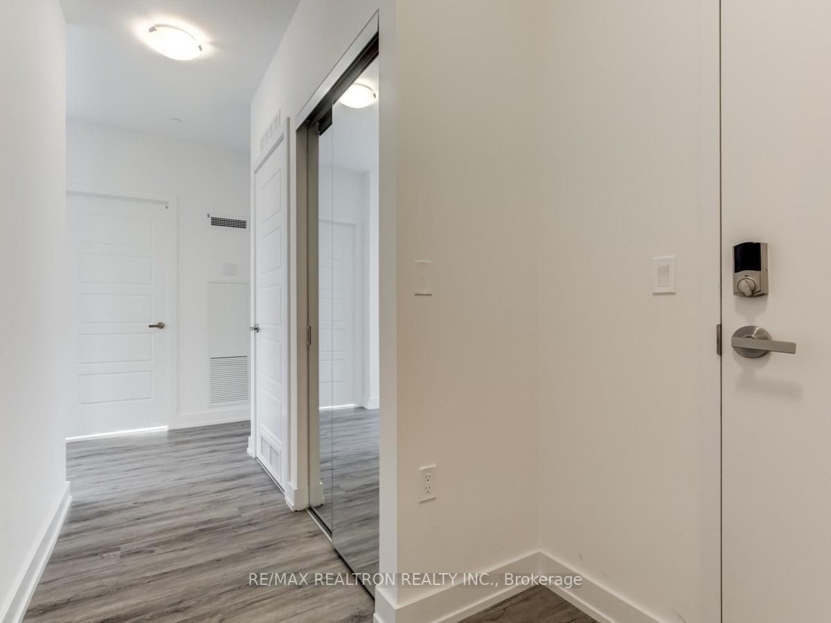 375 Sea Ray Ave, #404