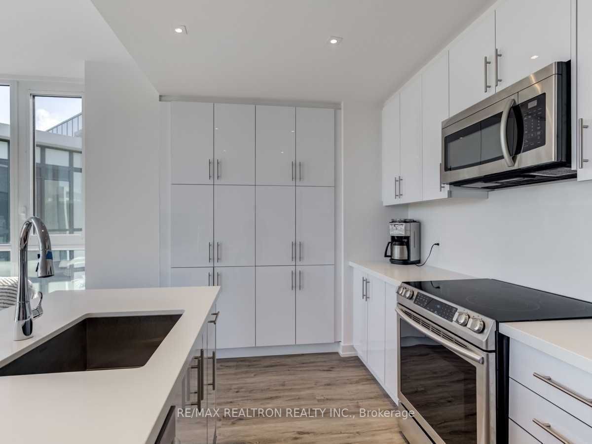 375 Sea Ray Ave, #404