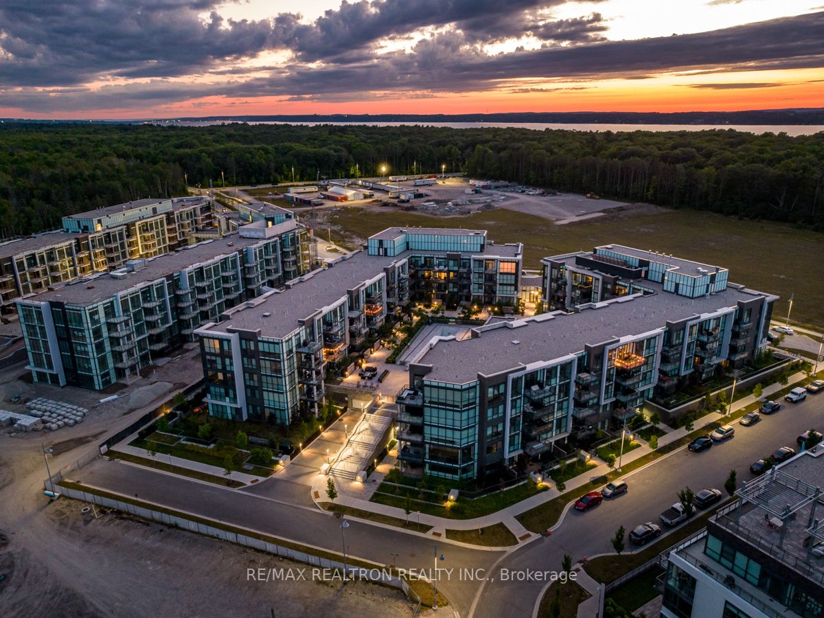 375 Sea Ray Ave, #404