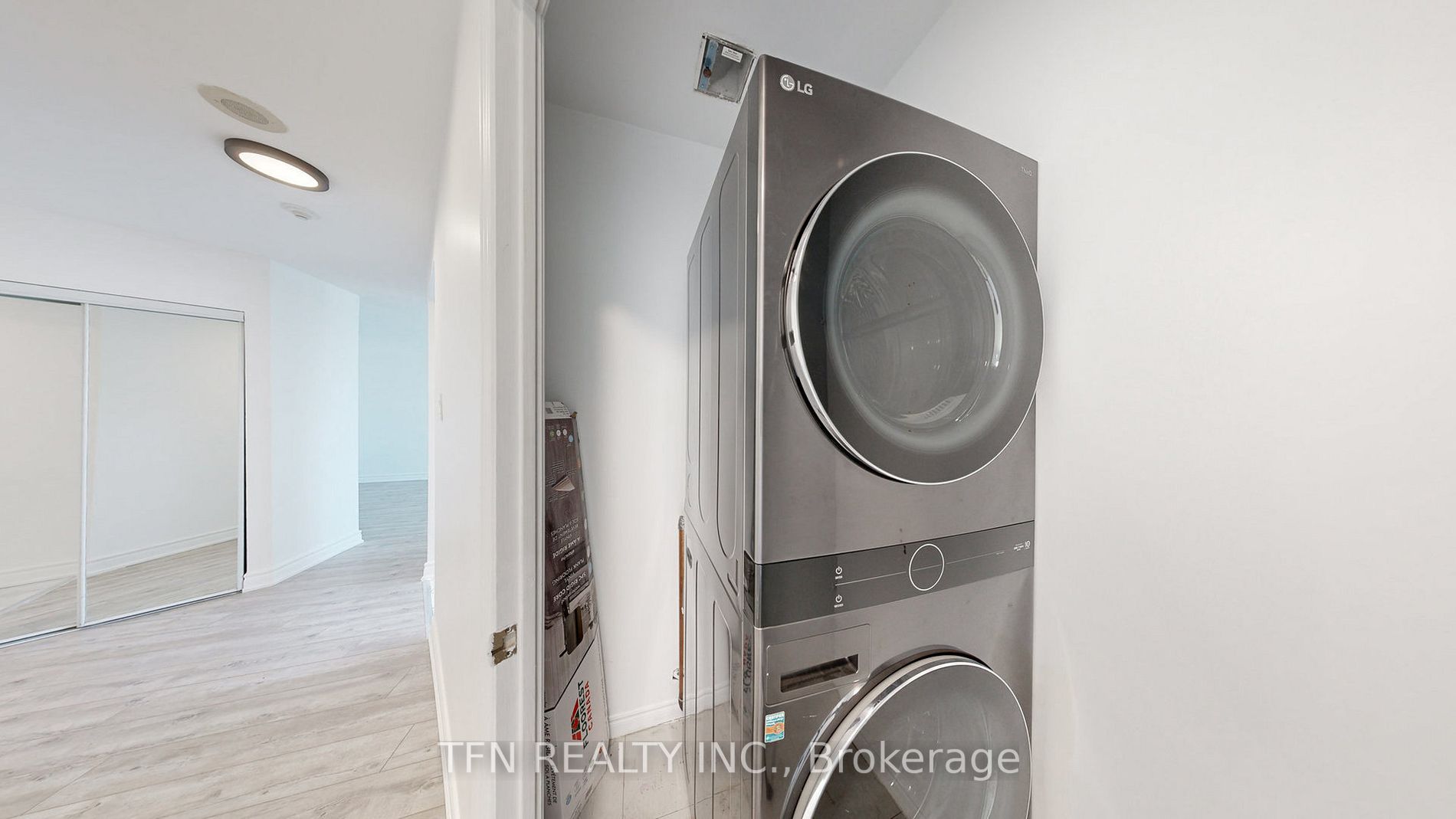 7250 Yonge St, #1901
