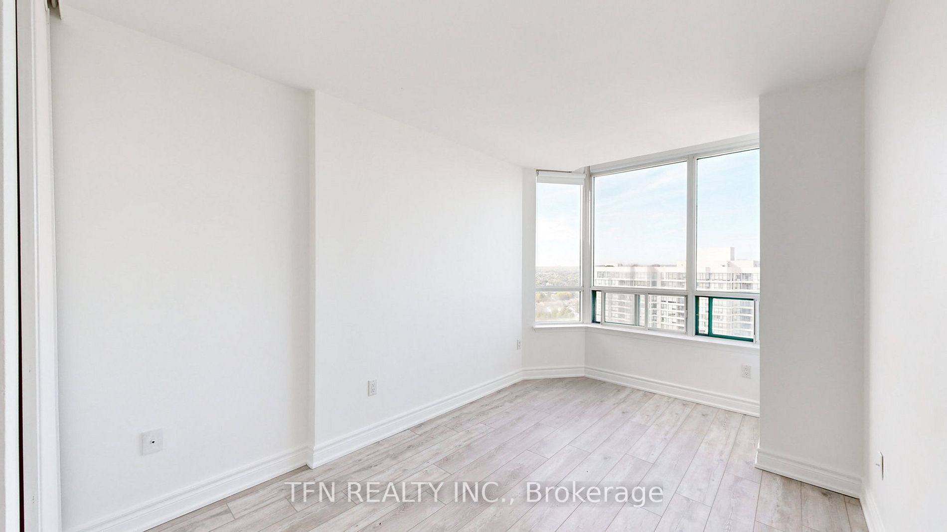 7250 Yonge St, #1901