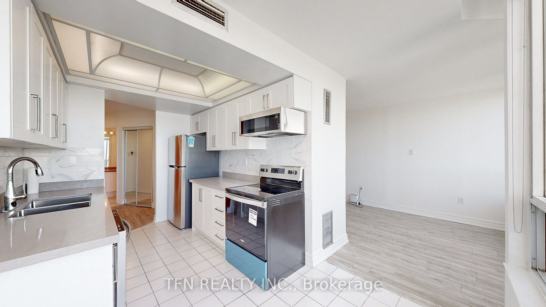 7250 Yonge St, #1901