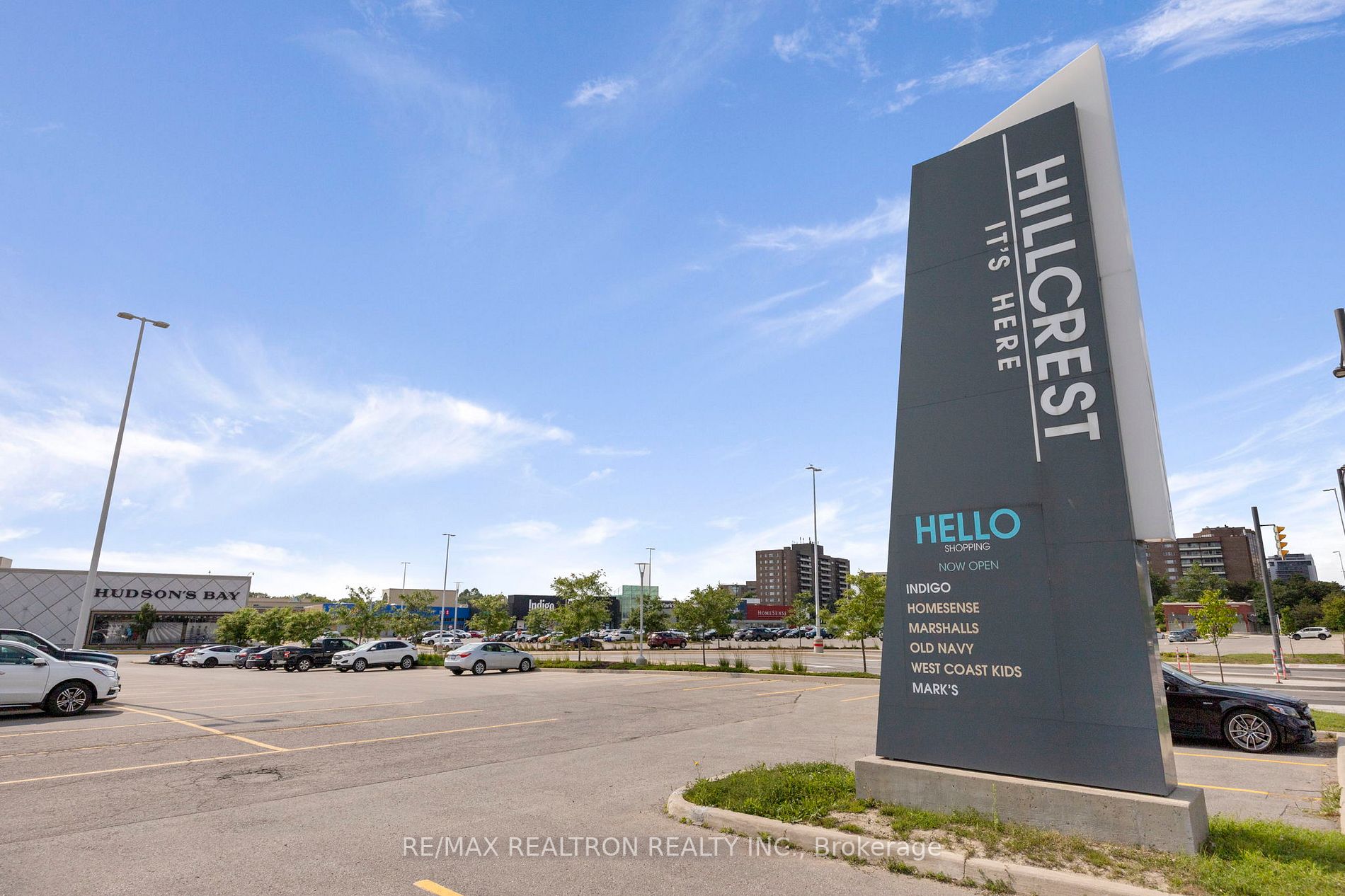 9471 Yonge St, #1104