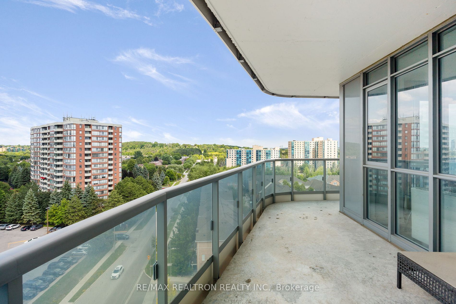 9471 Yonge St, #1104