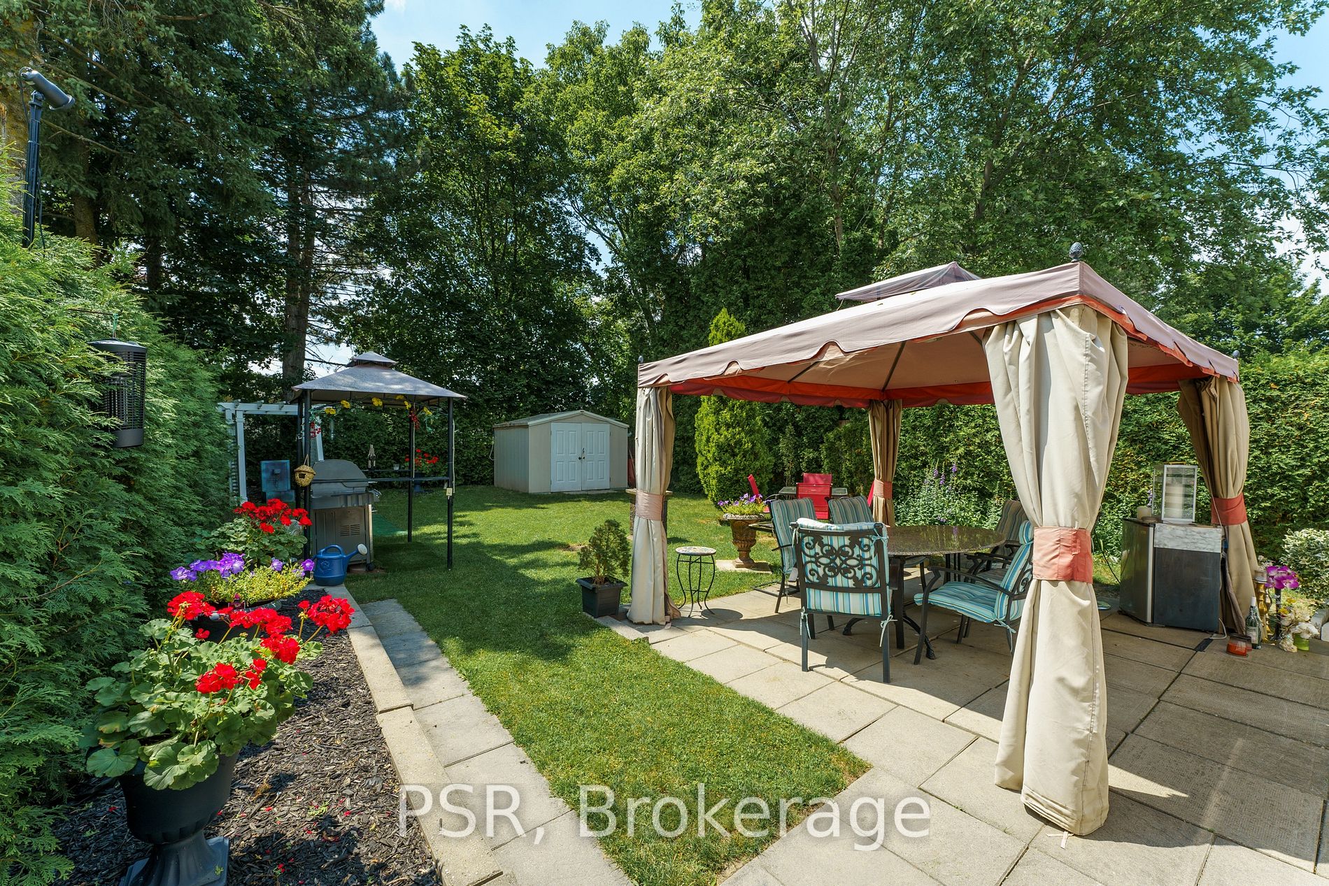 168 Springhead Gardens