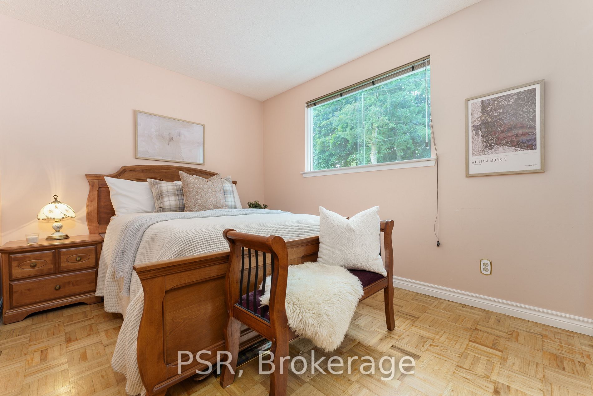 168 Springhead Gardens