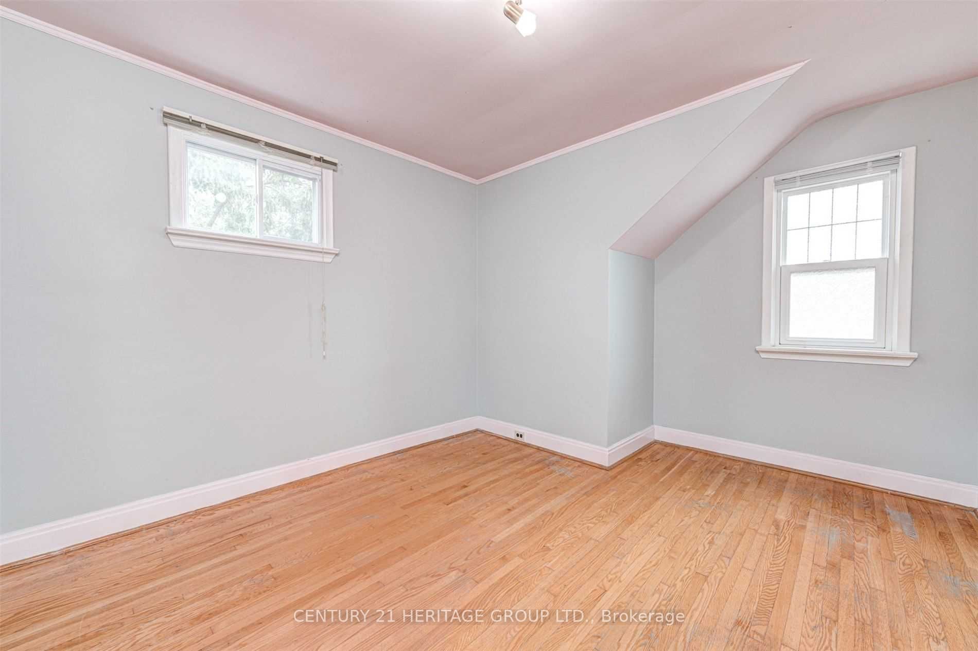 Listing N6660310 - Large Photo # 11