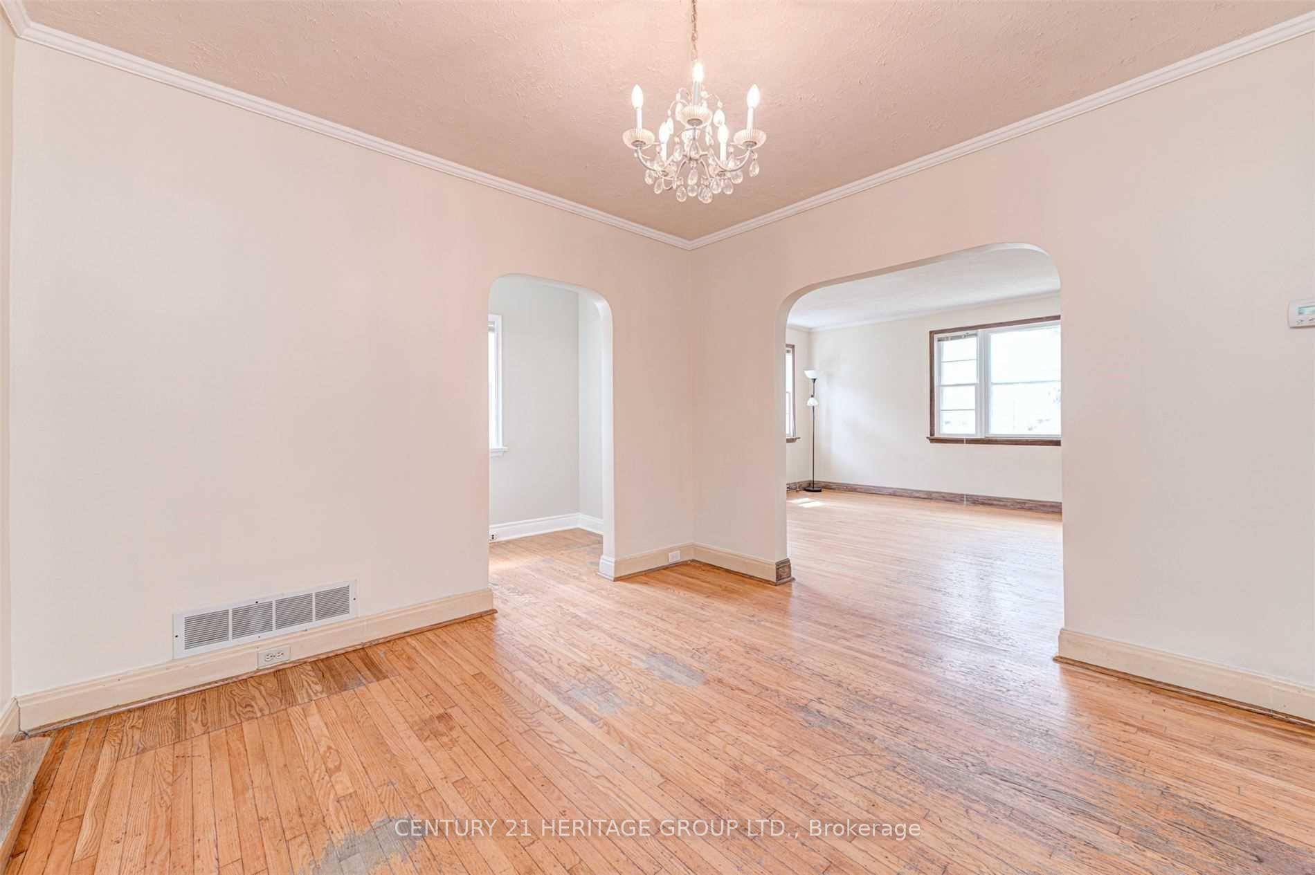 Listing N6660310 - Large Photo # 24