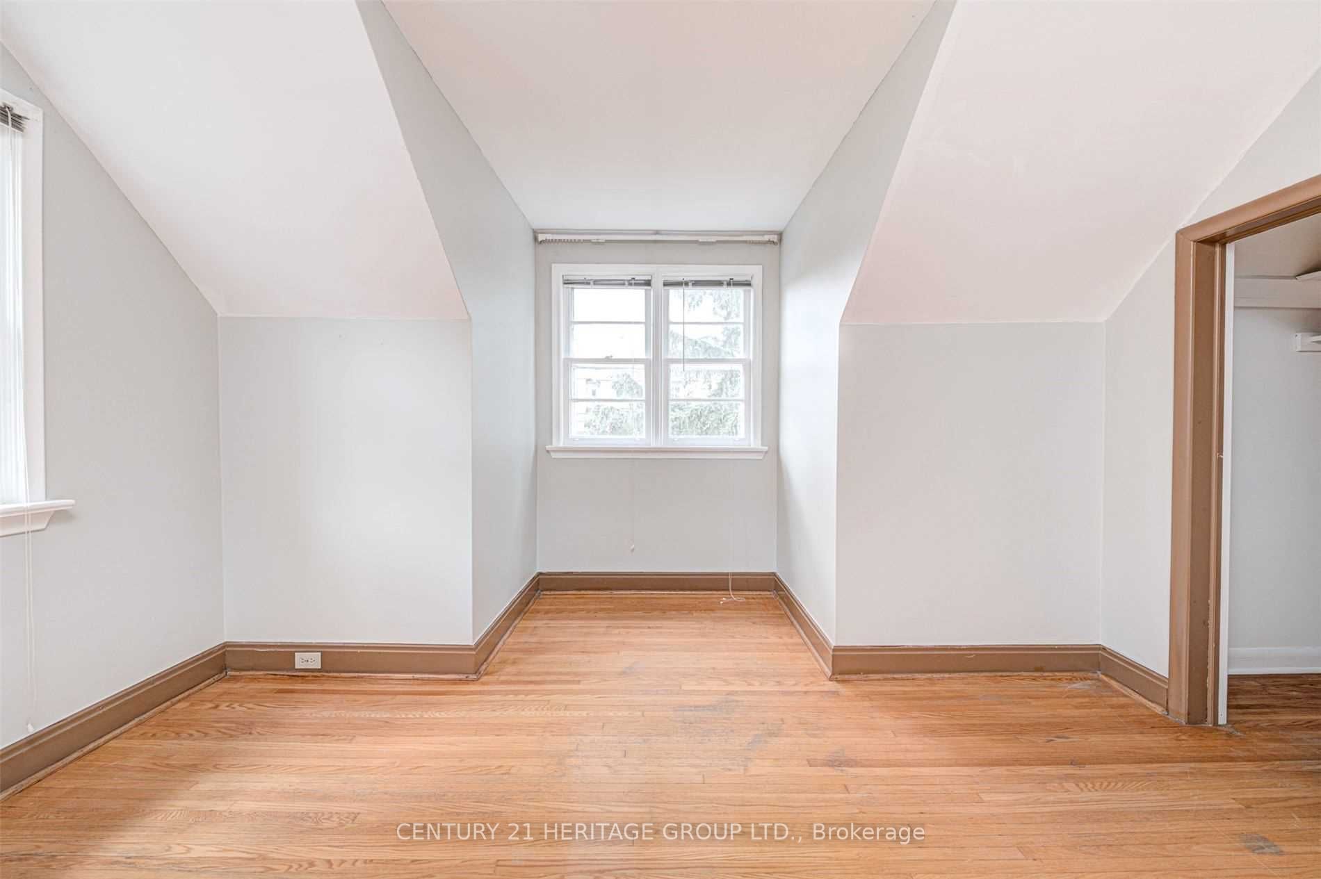 Listing N6660310 - Large Photo # 15