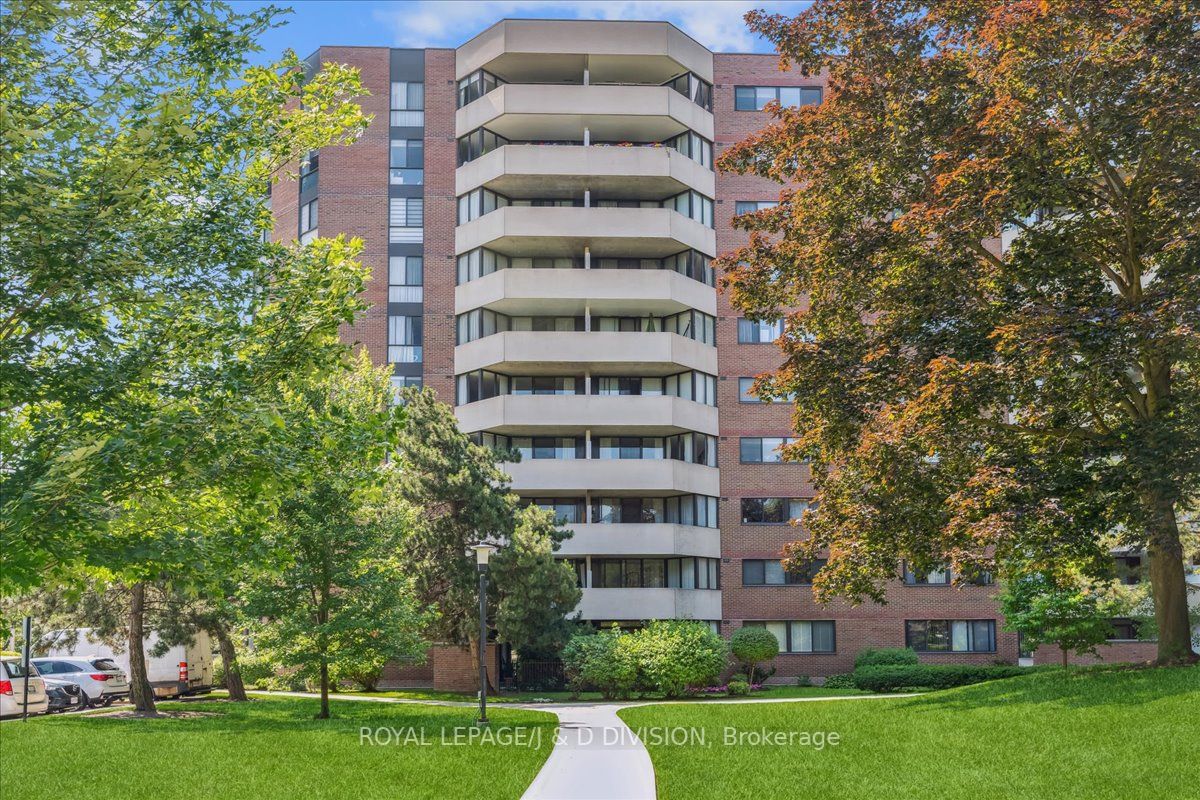 40 Baif Boulevard, #912