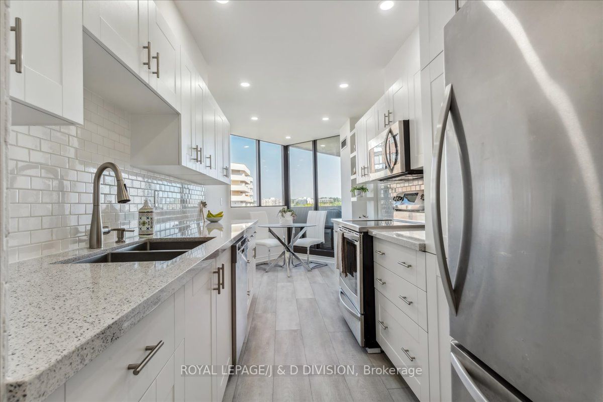 40 Baif Boulevard, #912