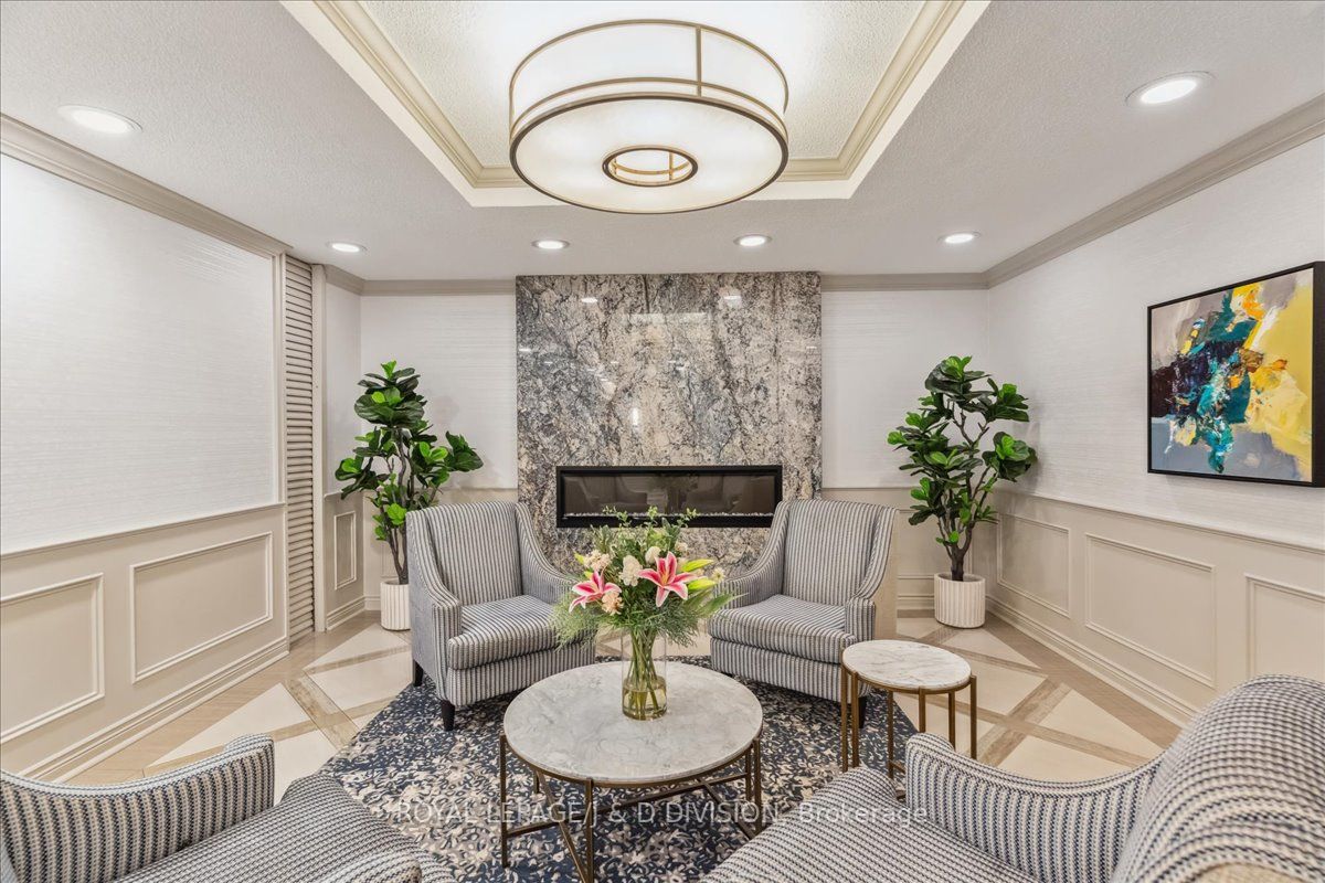 40 Baif Boulevard, #912