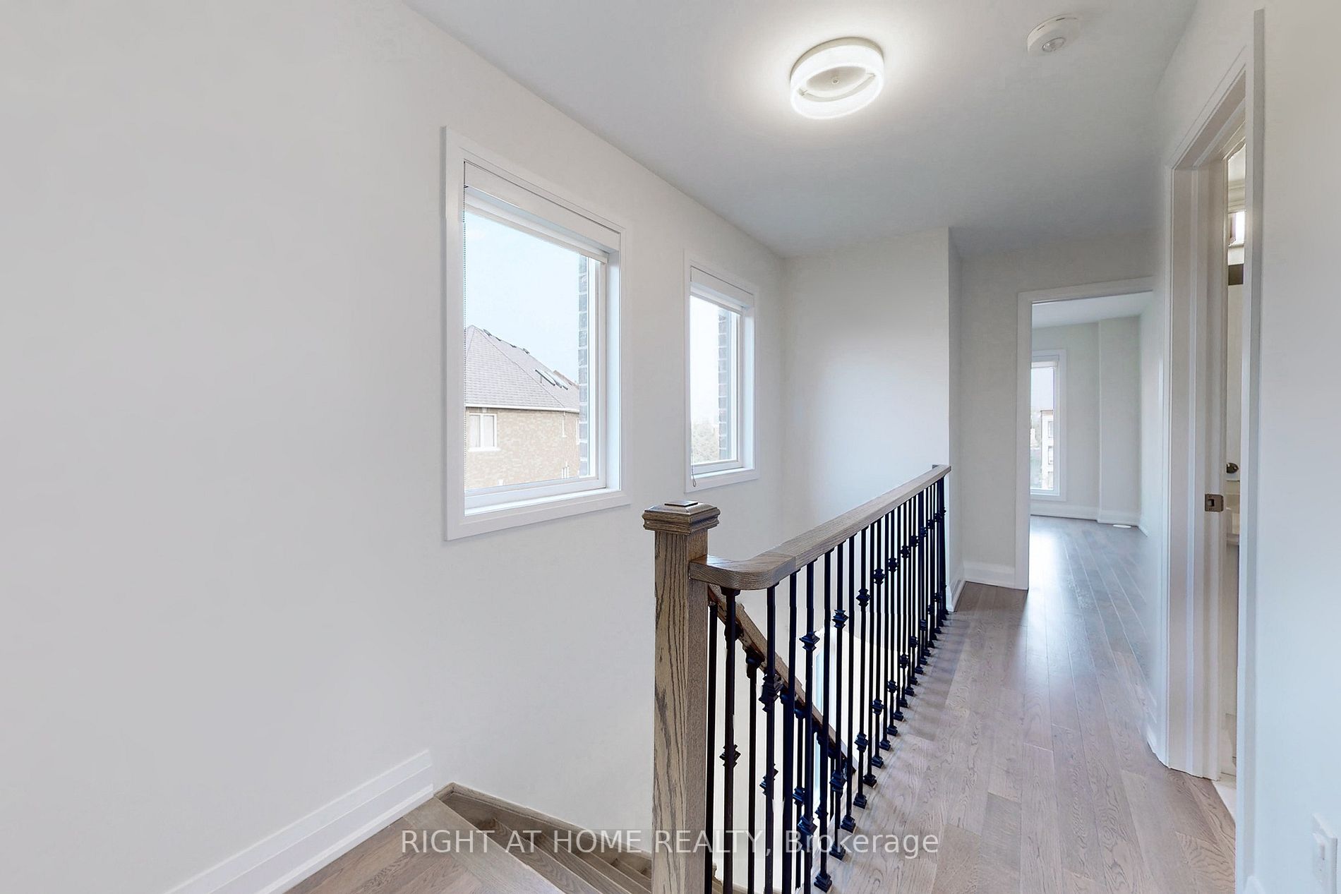 54 Moneypenny Place