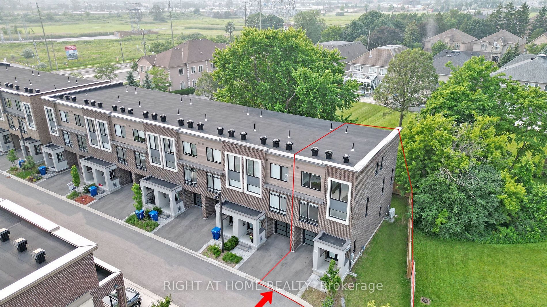 54 Moneypenny Place