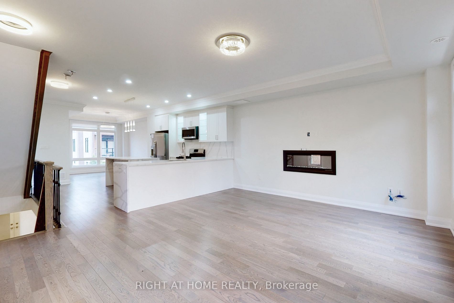 54 Moneypenny Place