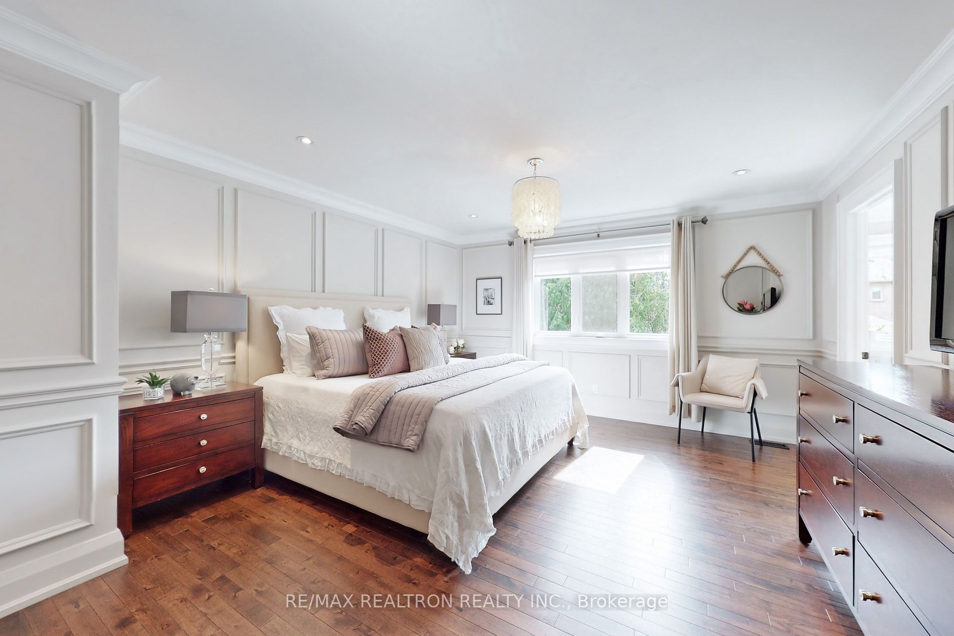 2 Campbell Court