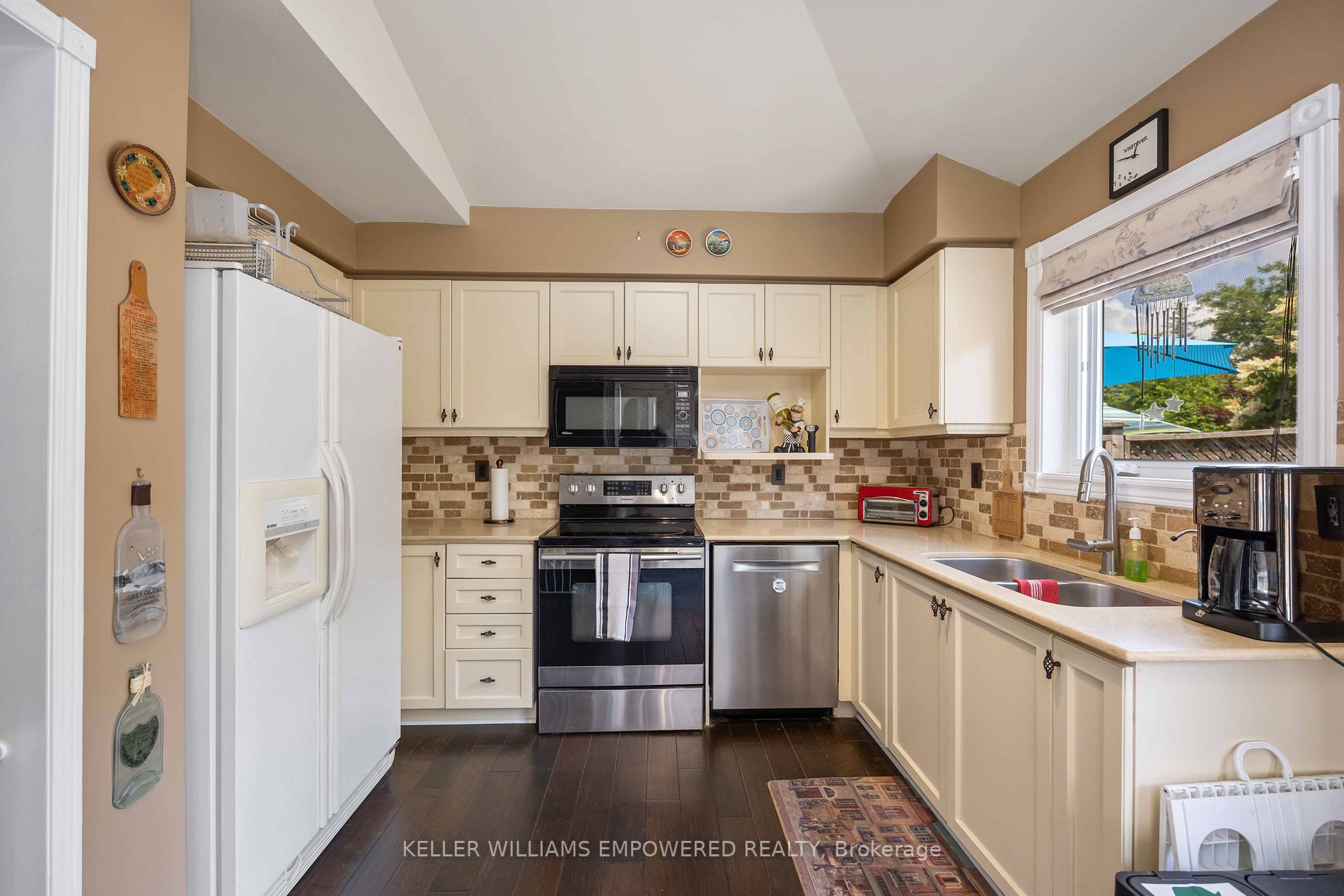 Listing N6662340 - Large Photo # 10