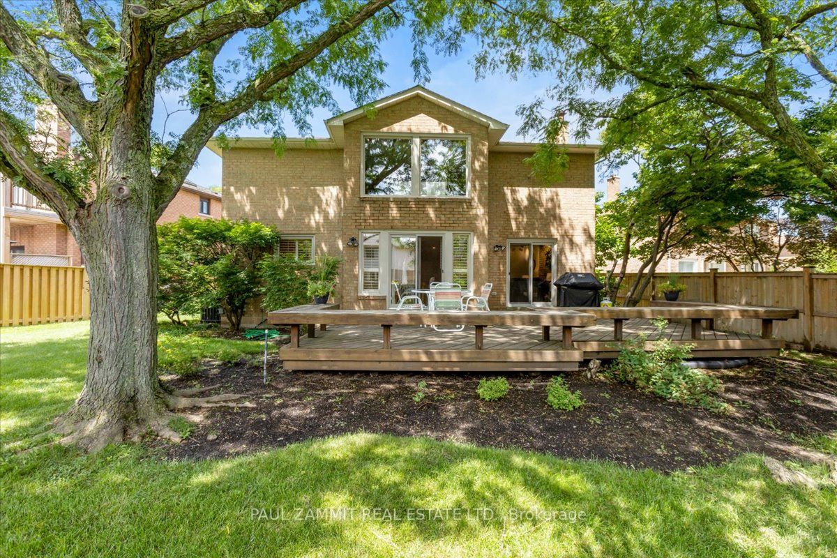 64 Brookshire Circle