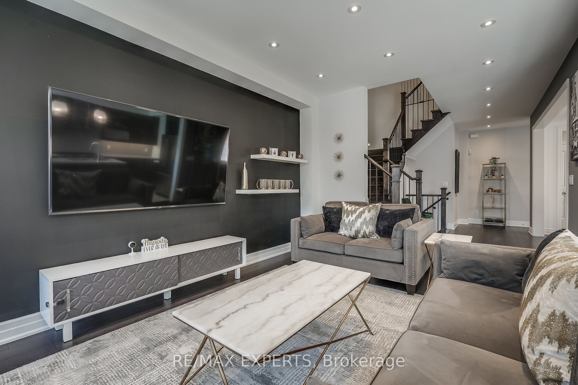 79 Stevenson St