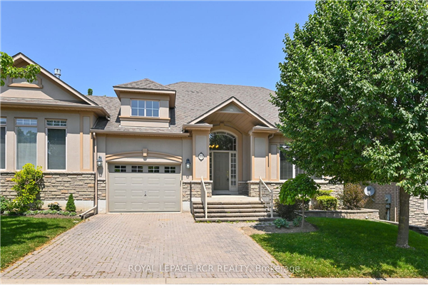 14 Via Vistana, New Tecumseth