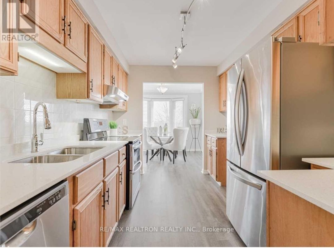 48 Imperial Cres
