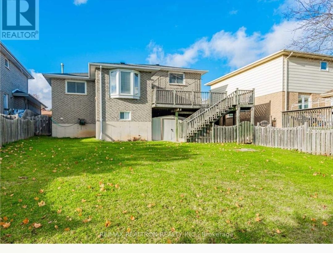 48 Imperial Cres