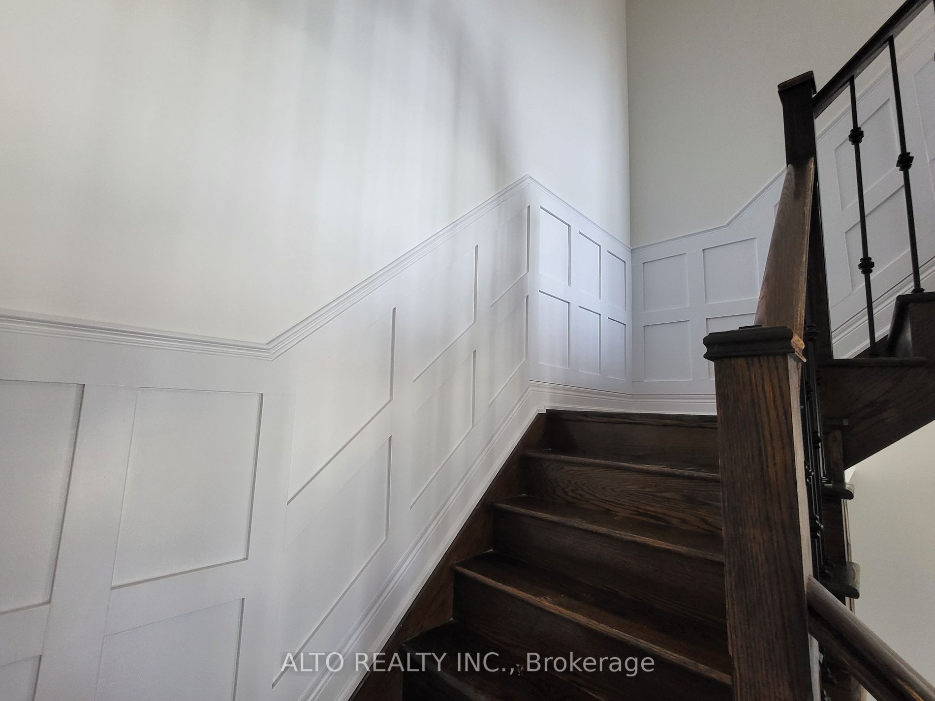 2 Philson Crt