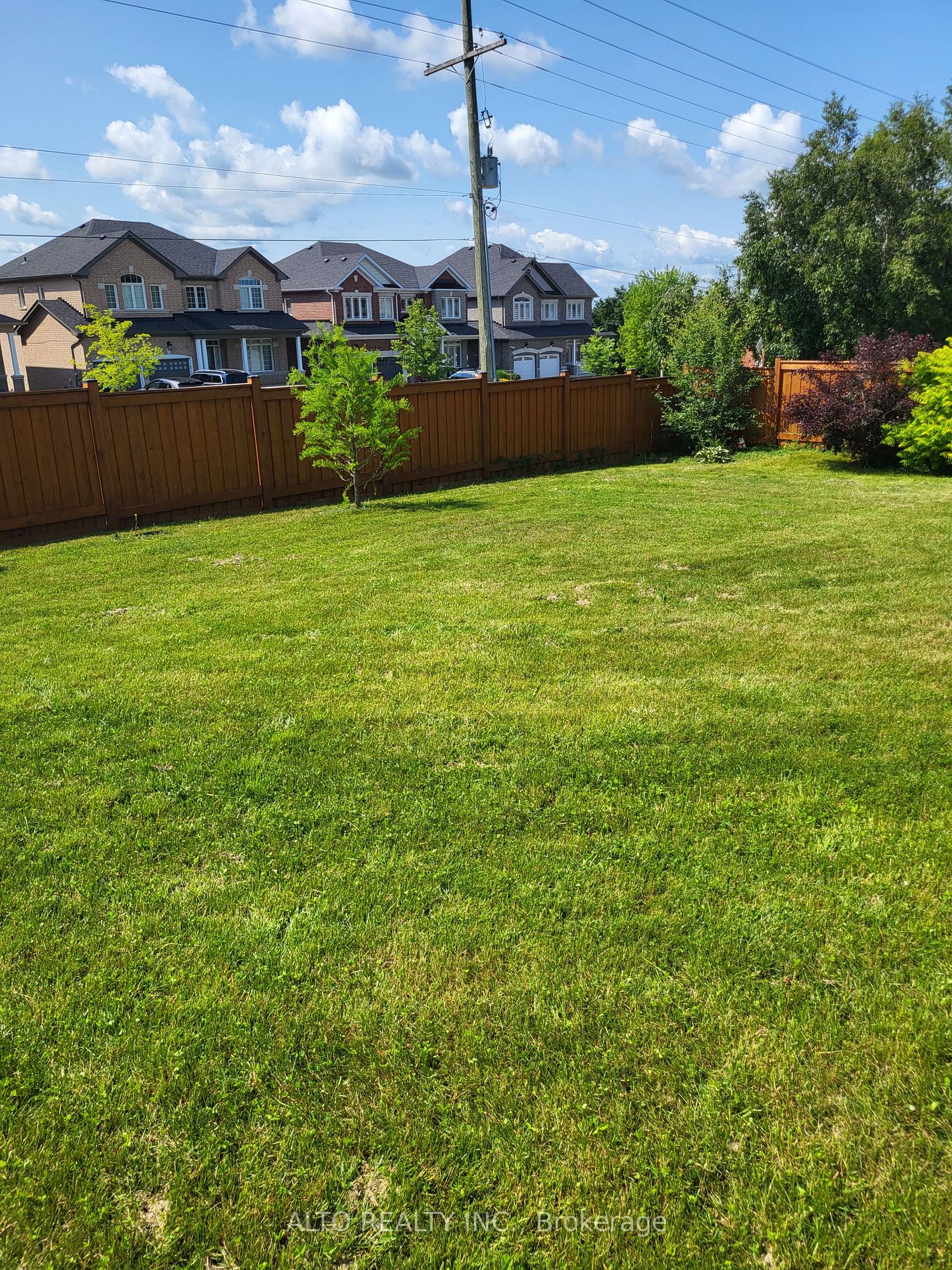 2 Philson Crt