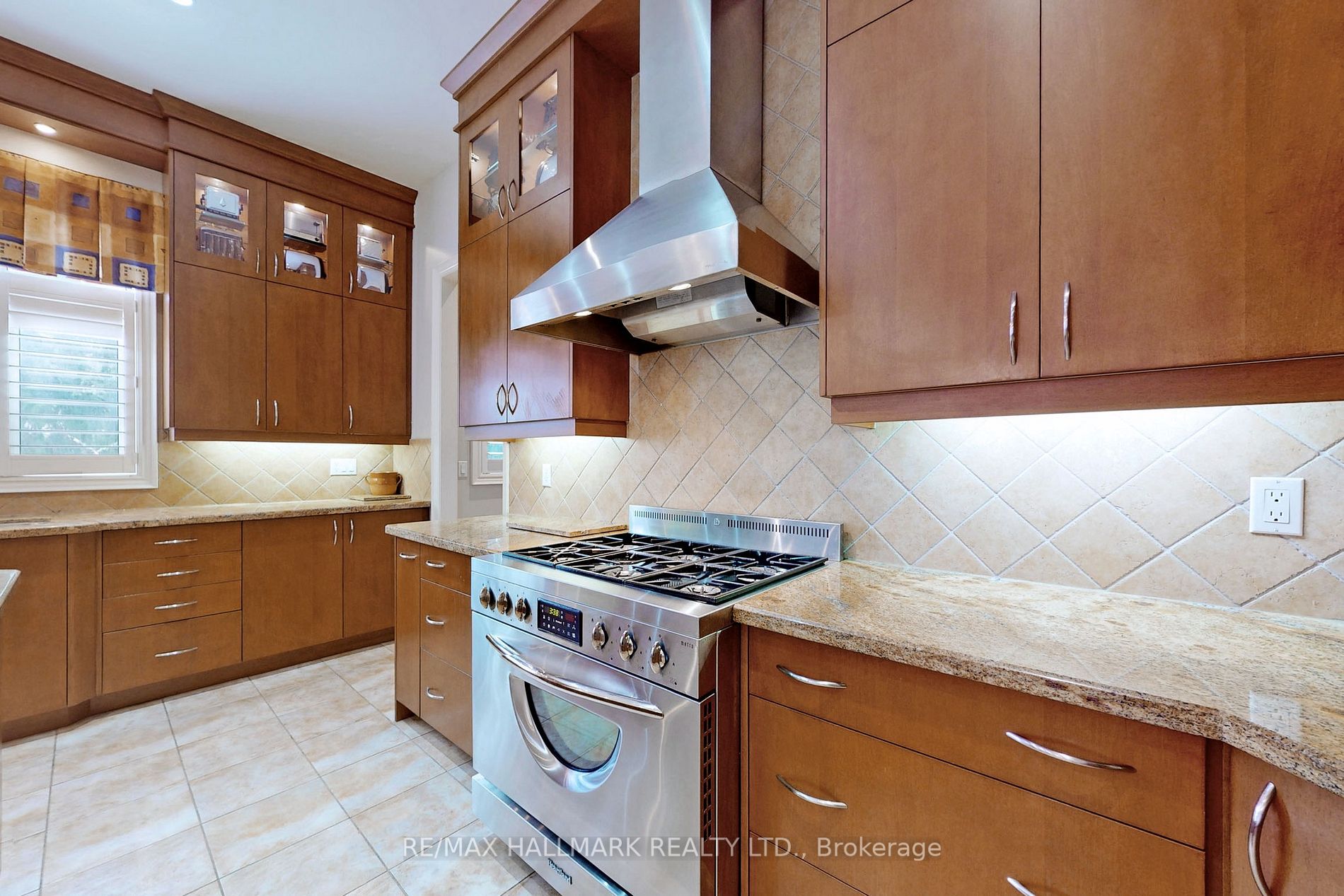 Listing N6666630 - Large Photo # 18