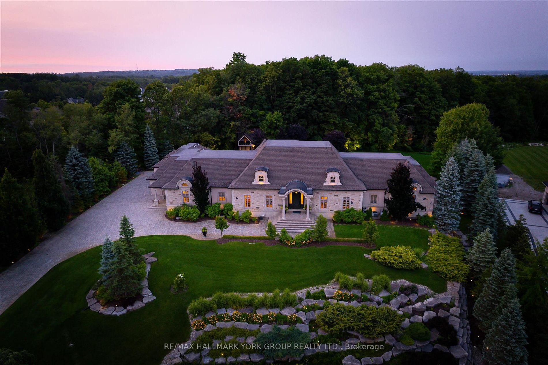 95 Eden Vale Dr