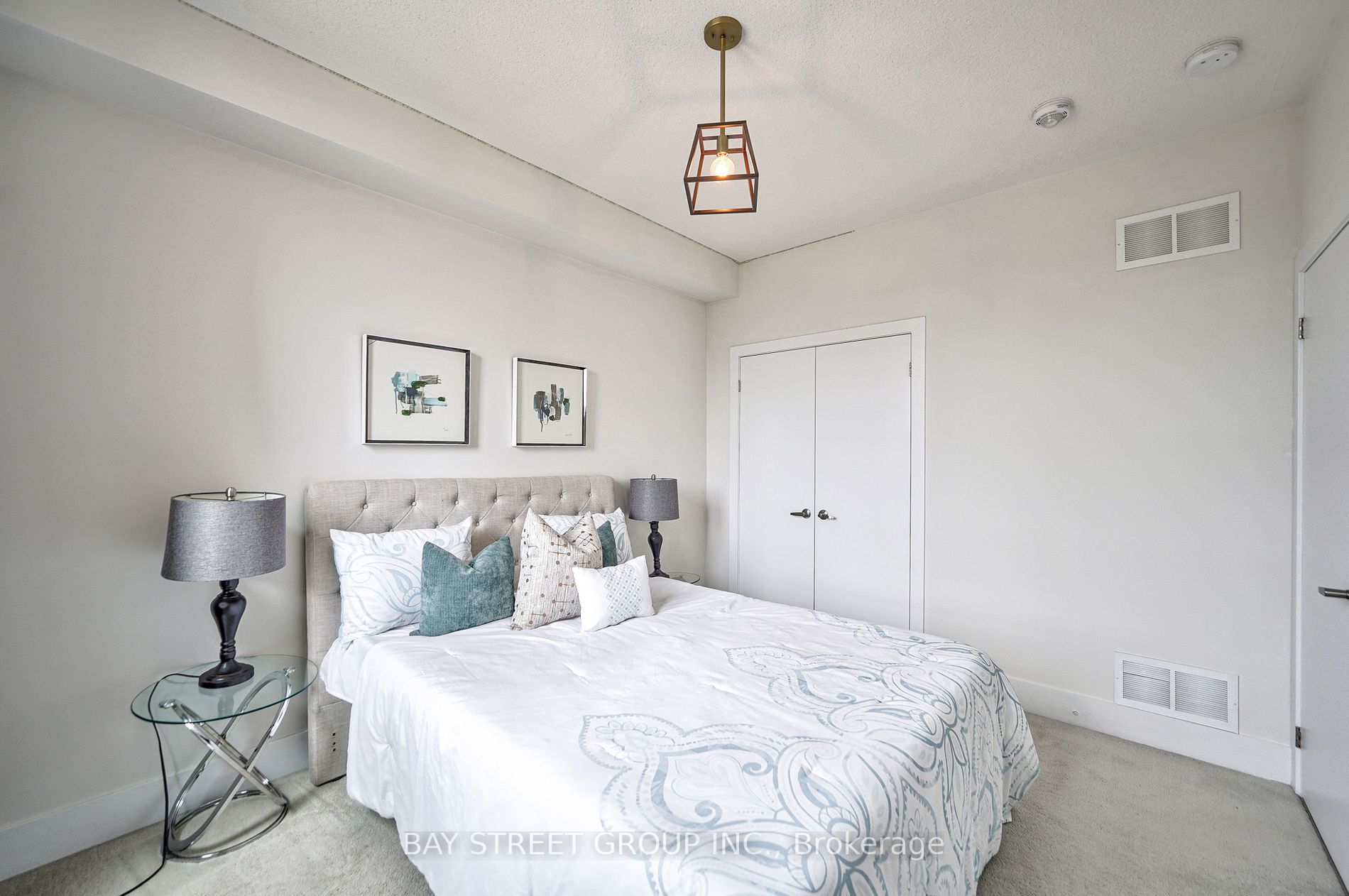 215 Elyse Crt