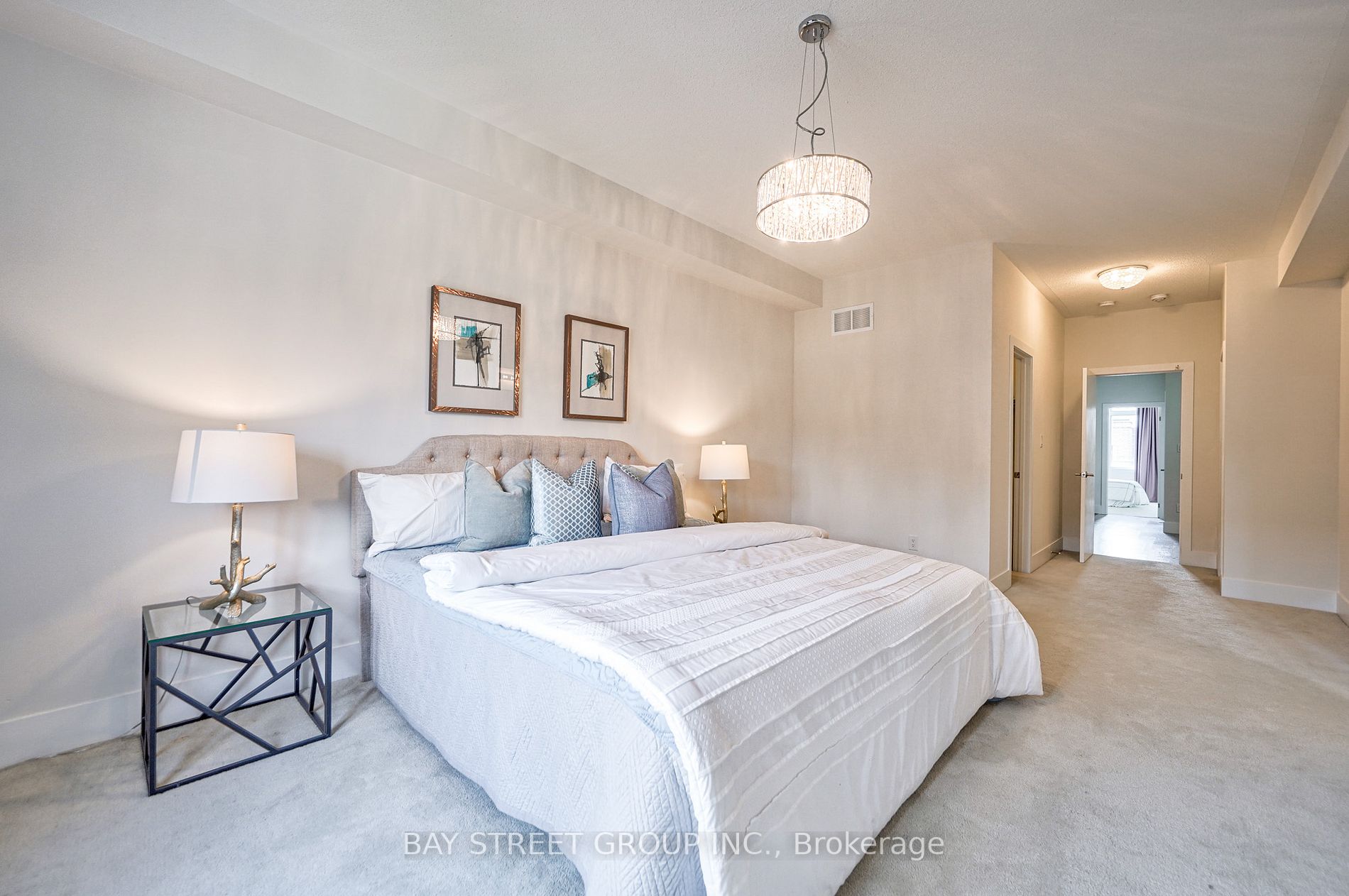 215 Elyse Crt