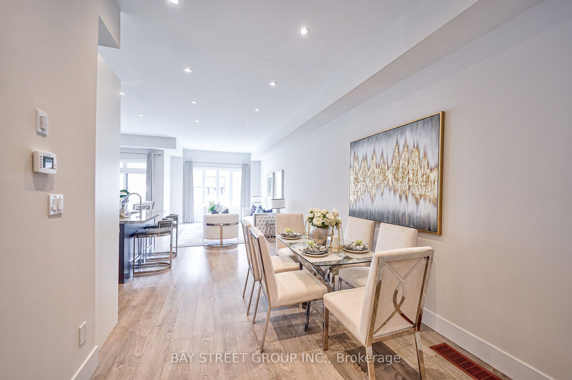 215 Elyse Crt