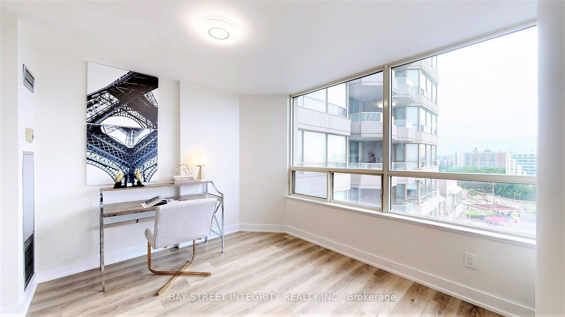 7 Townsgate Dr, #1401