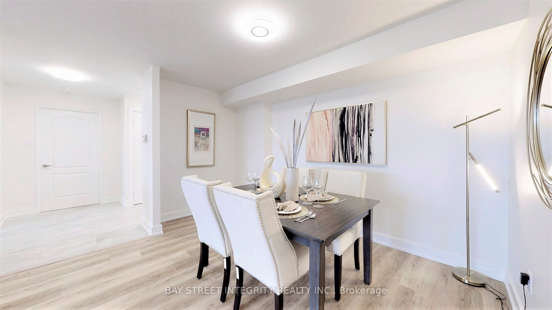 7 Townsgate Dr, #1401