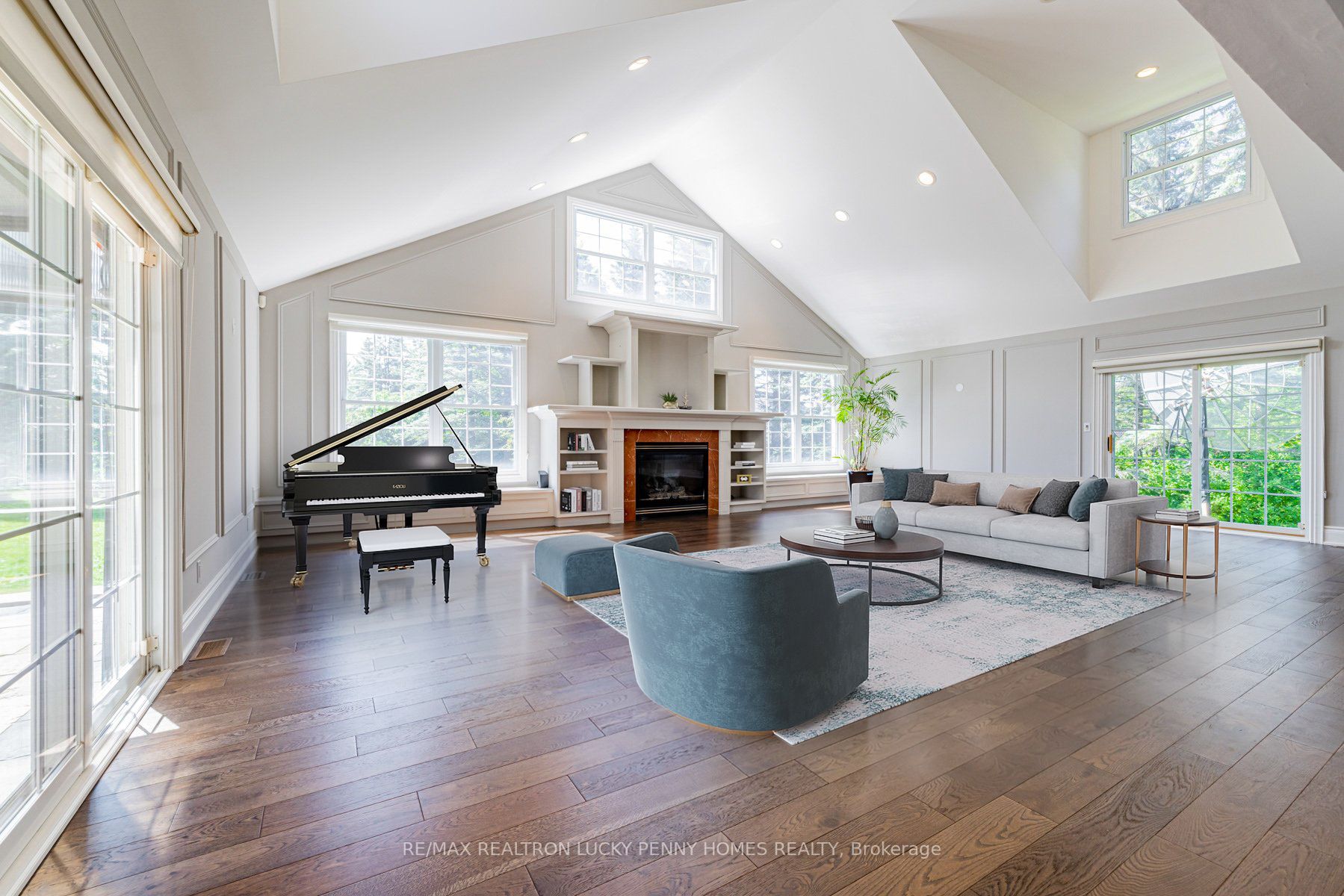 1 Blue Grass Drive