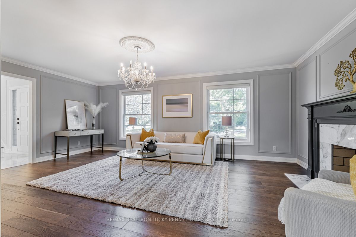 1 Blue Grass Drive